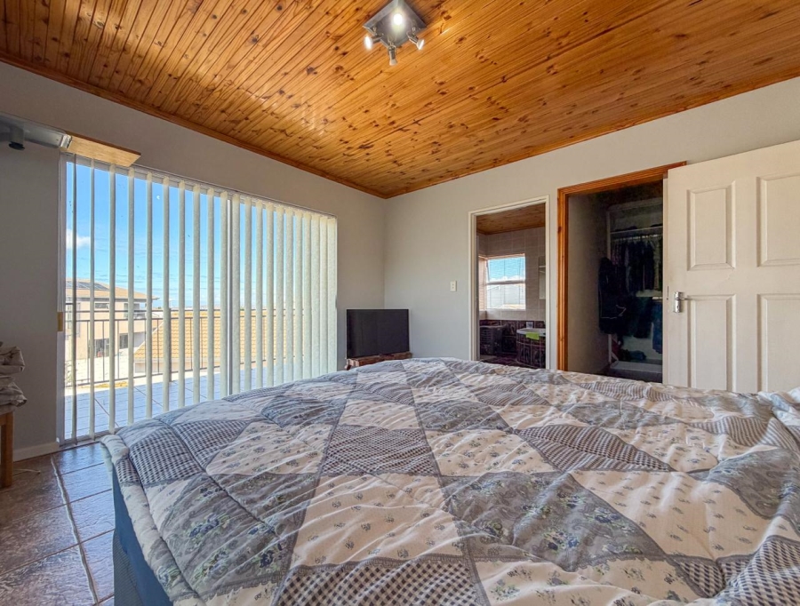 3 Bedroom Property for Sale in Country Club Western Cape